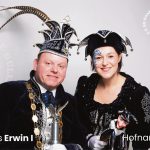 Prins Erwin I en hofnar Eva regeren over de Gaarekiekereriek