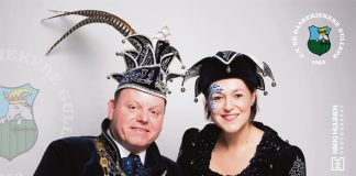 Prins Erwin I en hofnar Eva regeren over de Gaarekiekereriek