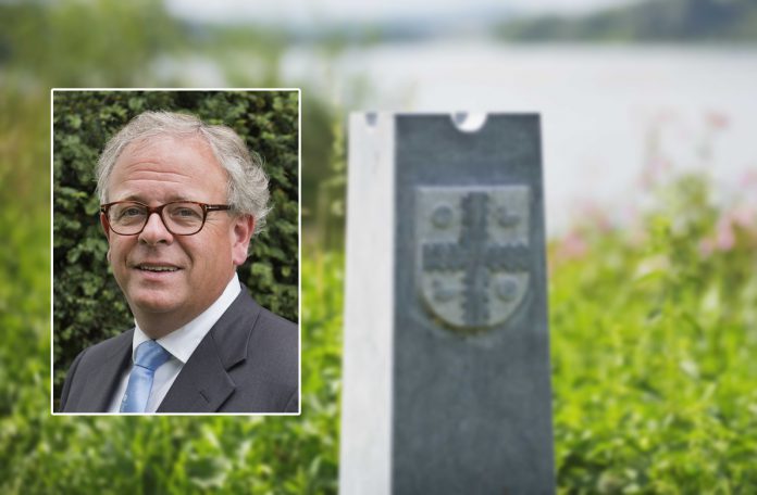 Burgemeester Akkermans Van Eijsden Margraten Stapt Op Gulp En Geul Burgemeester Akkermans Van Eijsden Margraten Stapt Op Gulp En Geul