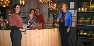 Alle reden tot feestvreugde!: 40 jaar ‘Bloemenboetiek ‘t Blumpke