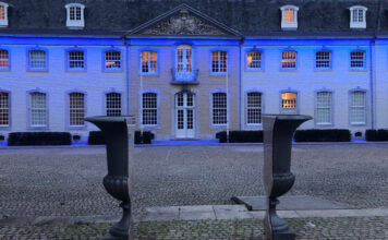 Interessante lezing Óp Sankt Tolbert: Dr. Harry Weinberg verhaalt over 18e eeuwse huizen van meer dan 200 jaar oud, die nog bestaan of verdwenen zijn