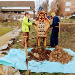 Ter nagedachtenis aan Niek realiseert IVN Heuvelland een insectenhotel in Gulpen