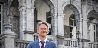 Frans Bastiaens beëdigd als wethouder gemeente Maastricht