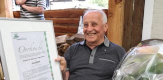 Joep Hons uit Mechelen ontvangt gemeentelijke onderscheiding