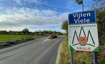 Presentatie jaarboek De Naobere va Viele en lezing op thema “Sinterklaos“