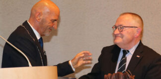 Valkenburgse onderscheiding bij afscheid raadslid Math Knubben