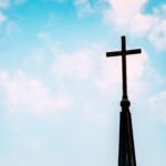 Pastoor-deken Paul Bronneberg in ziekenhuis Lourdes opgenomen