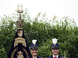 Fanfare Berg en Dal Noorbeek zet jubilarissen in het zonnetje