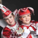 Prins Raff I en hofnar Ravi regeren over het Gaarekiekerkesriek