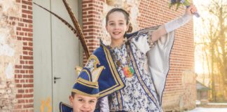Jeugdprins Joëll II en Jeugdprinses Suze I nieuw Jeugdprinsenpaar CV de Hèvers