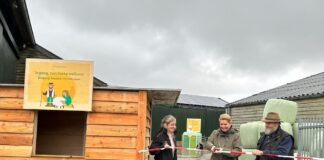 Burgemeester Nicole Ramaekers-Rutjens opende feestelijk de nieuwe beleefroute van Schaapskooi Mergelland!