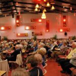 In gemeenschapshuis ‘t Wouves: Ransdaals Amateur Toneel speelt 5 keer klucht ‘Vinstergesjravel’