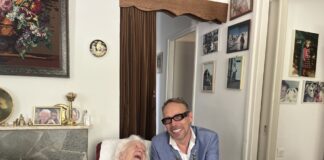 Locoburgemeester bezoekt 100-jarige inwoonster van Vaals