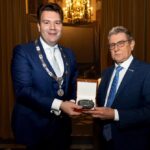 Gerry Jacobs ontvangt ereburgerschap voor 34 jaar inzet voor Eijsden-Margraten