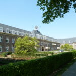 Unieke inkijk in een stuk levende Limburgse geschiedenis: Lezing over ‘De vroedvrouwenschool: meer dan een naam, meer dan een opleidingsinstituut’