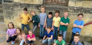 Op Pinksterzondag 8 juni: Dertien communicantjes in Wijlre