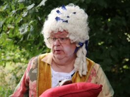 Zes voorstellingen in Oos Heim: Jubileumklucht ‘Het Gouwe Kauf’ op de planken bij het Margratens Toneel Gezelschap