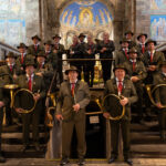 Rolduc viert feest van de Heilige Hubertusmet muzikale traditie en zegening Hubertusbrood
