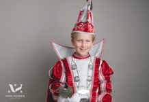 Jeugdprins Jesse I (Ploemen) en Hofnar Jaxx (Badenberg) regeren in 2026 over De Gulper Gaarekiekerkes