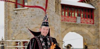 Prins Rob III (Senden) regeert over K.V. De Sjravelerre in Mheer