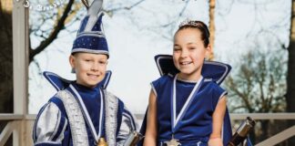 Jeugdzitting Breuzelèèrkes was prachtige show van zang en dans: Prins Sjuul I en Prinses Dieze geïnstalleerd