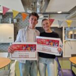 KNAW Onderwijsprijs 2026 voor Sophianumleerlingen Kars van Velden en Fleur Lemmens